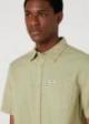 Wrangler Short Sleeve 1 pocket shirt - Tea Leaf